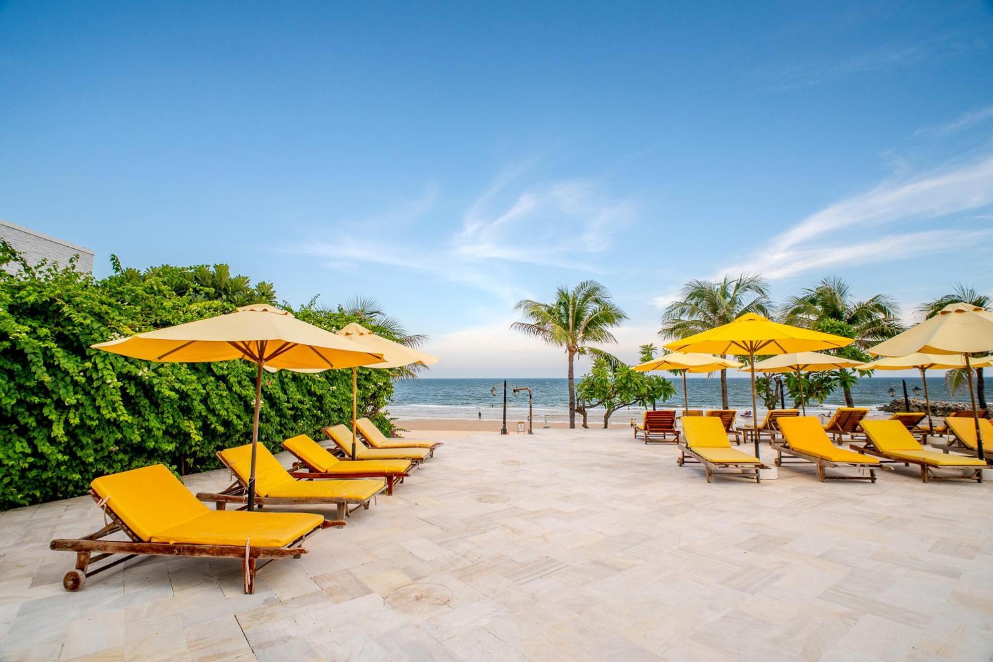 Allezboo Beach Resort & Spa Mui Ne Bagian luar foto